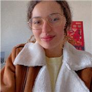 Je donne des cours de soutien de tous niveaux allant du collège jusqu’au bac+3. Je suis multidisciplinaire, dynamique!
